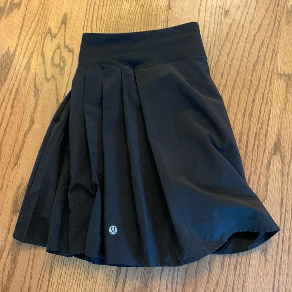 Lululemon Side-Pleat High-Rise Tennis Skirt, Size 10